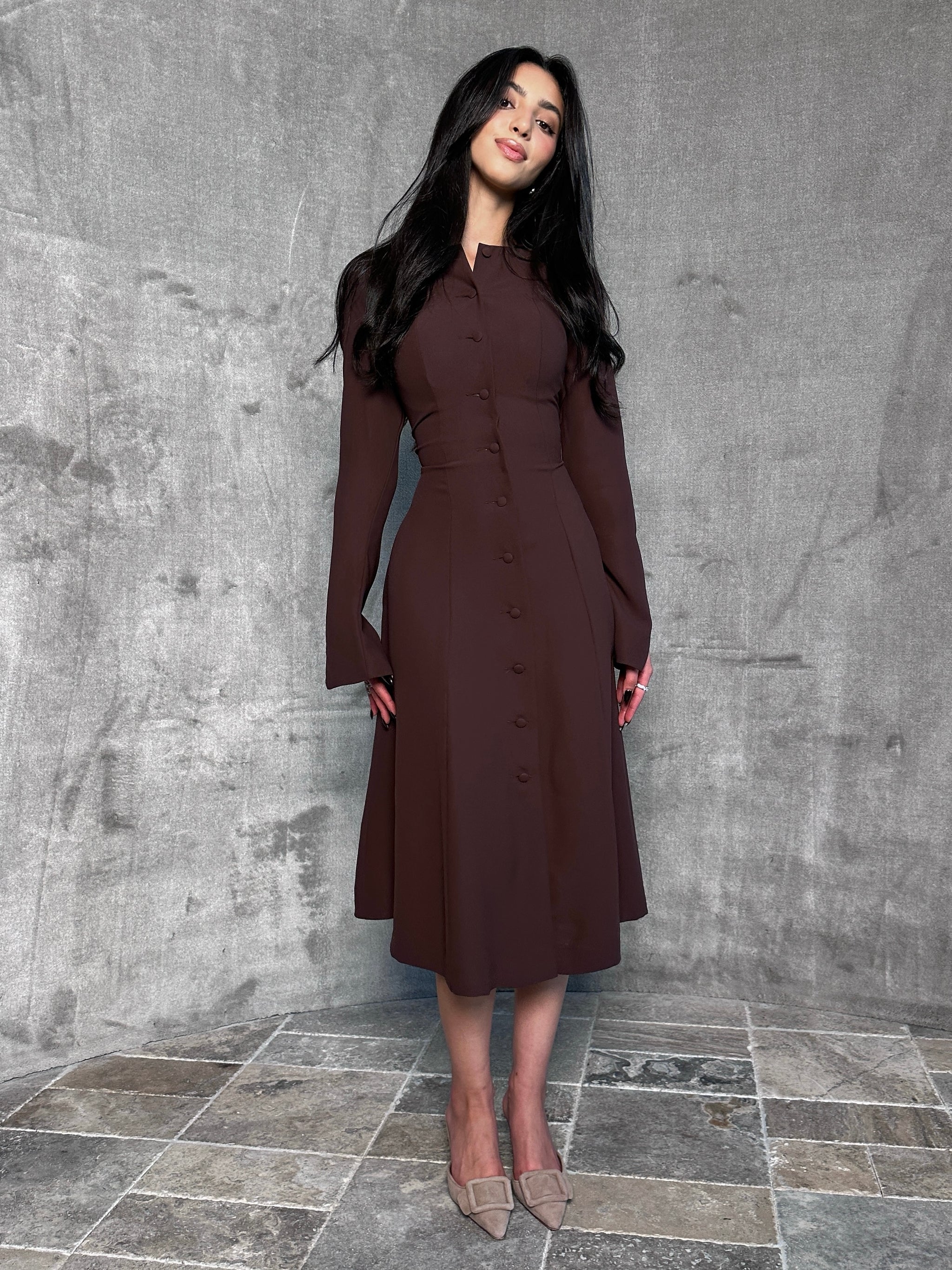 Pretty Woman Midi Dress marbl.ae Pretty Woman Midi Dress marbl.ae