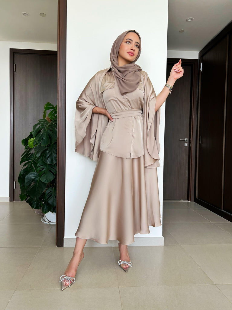 Red Carpet Cape Shirt - marbl.ae